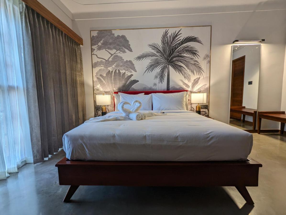 Prasanthi Hotel Коллам Екстер'єр фото